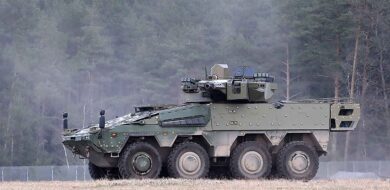 Die Ausrüstung der Mittleren Kräfte des Heeres: Der Schwere Waffenträger Infanterie wird derzeit ausgeliefert. (Foto © Rheinmetall)