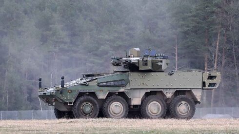 Die Ausrüstung der Mittleren Kräfte des Heeres: Der Schwere Waffenträger Infanterie wird derzeit ausgeliefert. (Foto © Rheinmetall)