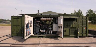 Das neue Stromerzeugeraggregat 200 kW der Bundeswehr. [Foto: © Bw]