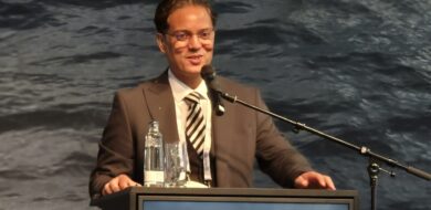 "Der Ausweis reicht nicht mehr": Haythem El Mir, CTO von Cypurge, bei seinem Vortrag zu Identitätsbetrug im Hafenbetrieb und in der Lieferkette der Verteidigungsindustrie während der MS&D.