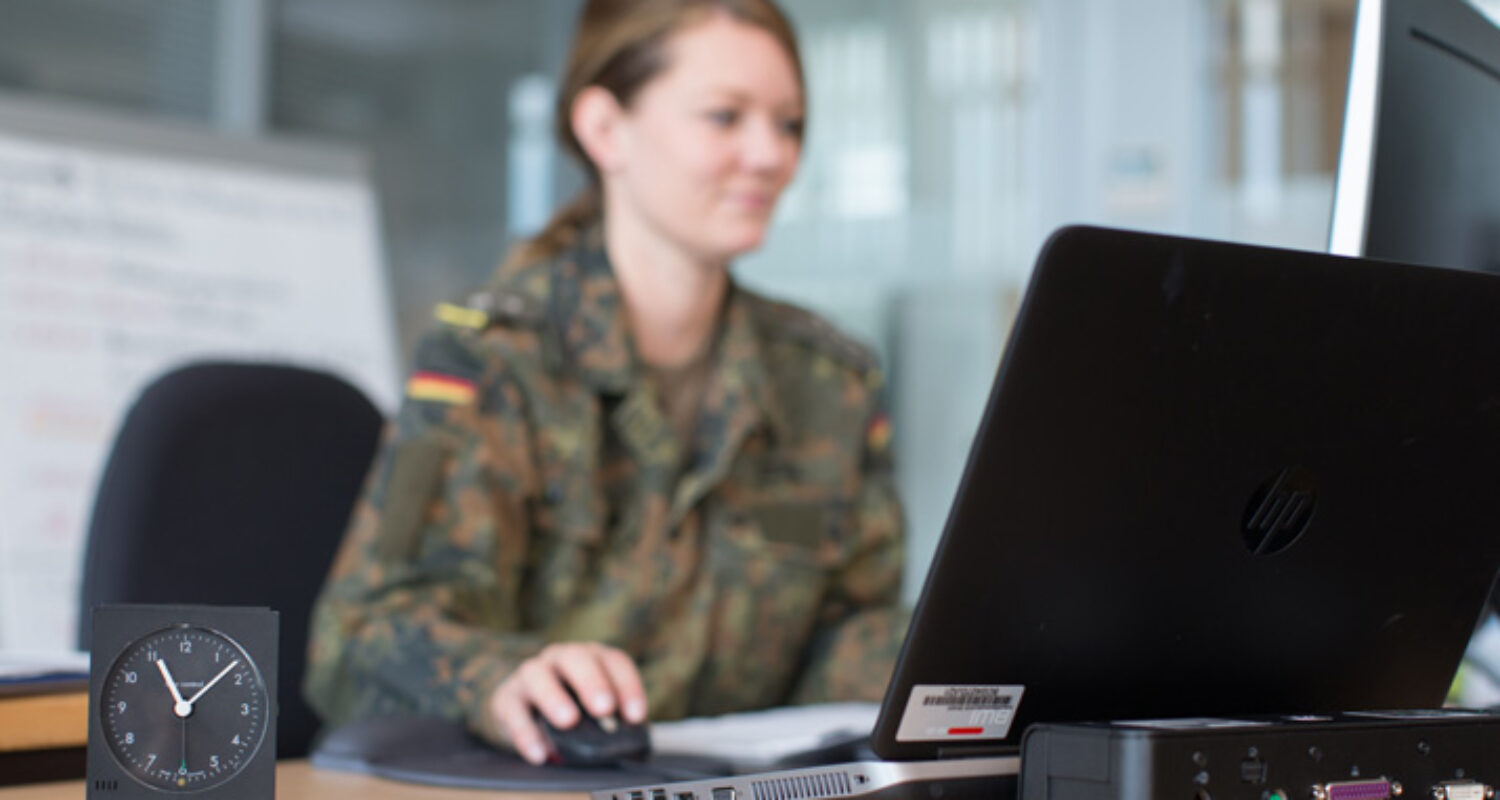 170301 Arbeitszeit Feature Weber 10 w