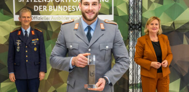 20210217 Ehrung Sportsoldat StU Vetter R. Alpers 003w