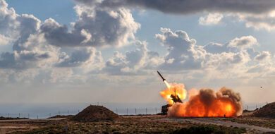 Sachstand und Zukunft der bodengebundenen Luftverteidigung – Patriot beim taktischen Schießen auf Kreta. (Foto ©Bw/Lars Koch)