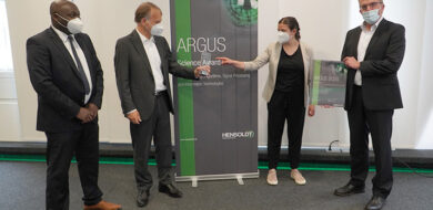 Argus Award 210519 red w