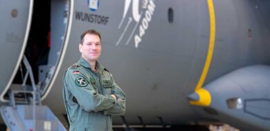 Oberst Markus Knoll führt das LTG 62 seit Januar 2024.  (Foto © Bw/Wolf)