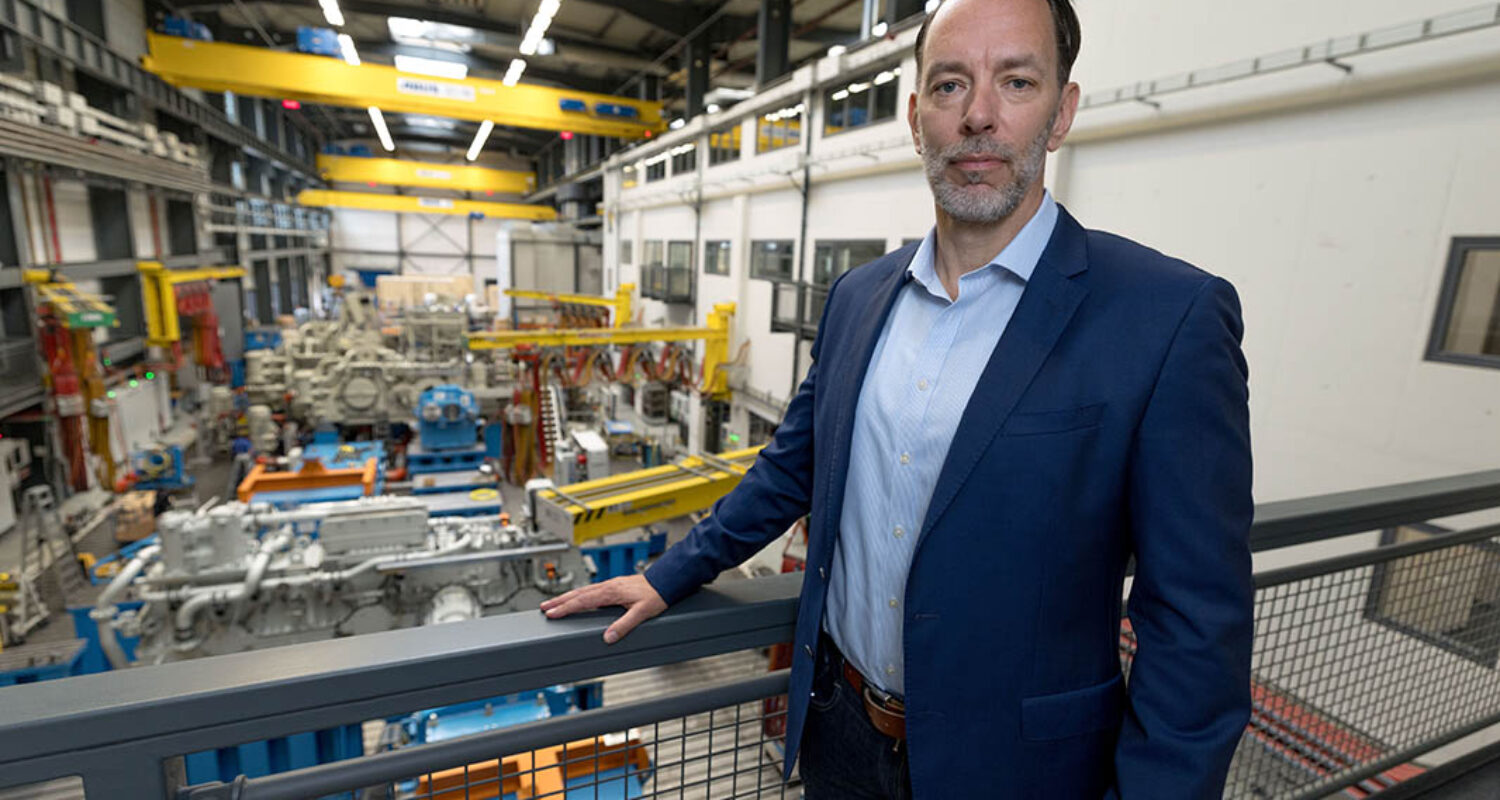 Dr. Alexander Sagel steht seit Februar als CEO an der Spitze der RENK Group AG. (Foto © RENK/Robert Gongoll)