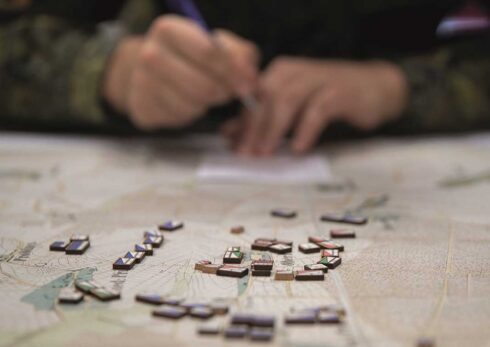 Wargaming gewinnt seit Beginn des Ukrainekrieges stetig an Bedeutung. (Foto © Bw/Wargaming Handbuch der Bundeswehr)