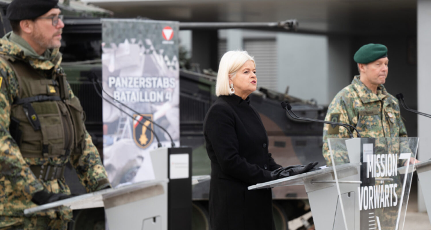 Klaudia Tanner NDV ULAN ÖBH Heinschink