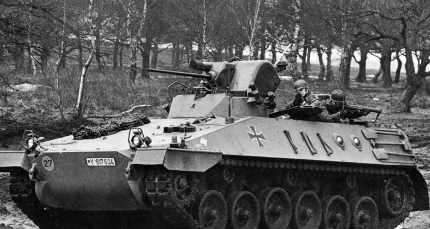 Marder VorsFzg 3005 vvornlinks w1