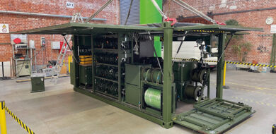 Kabine des Netzservicetrupps.  (Foto © Bw/Reikowski)