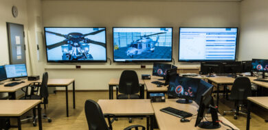 PR NH90 classroom picture 715