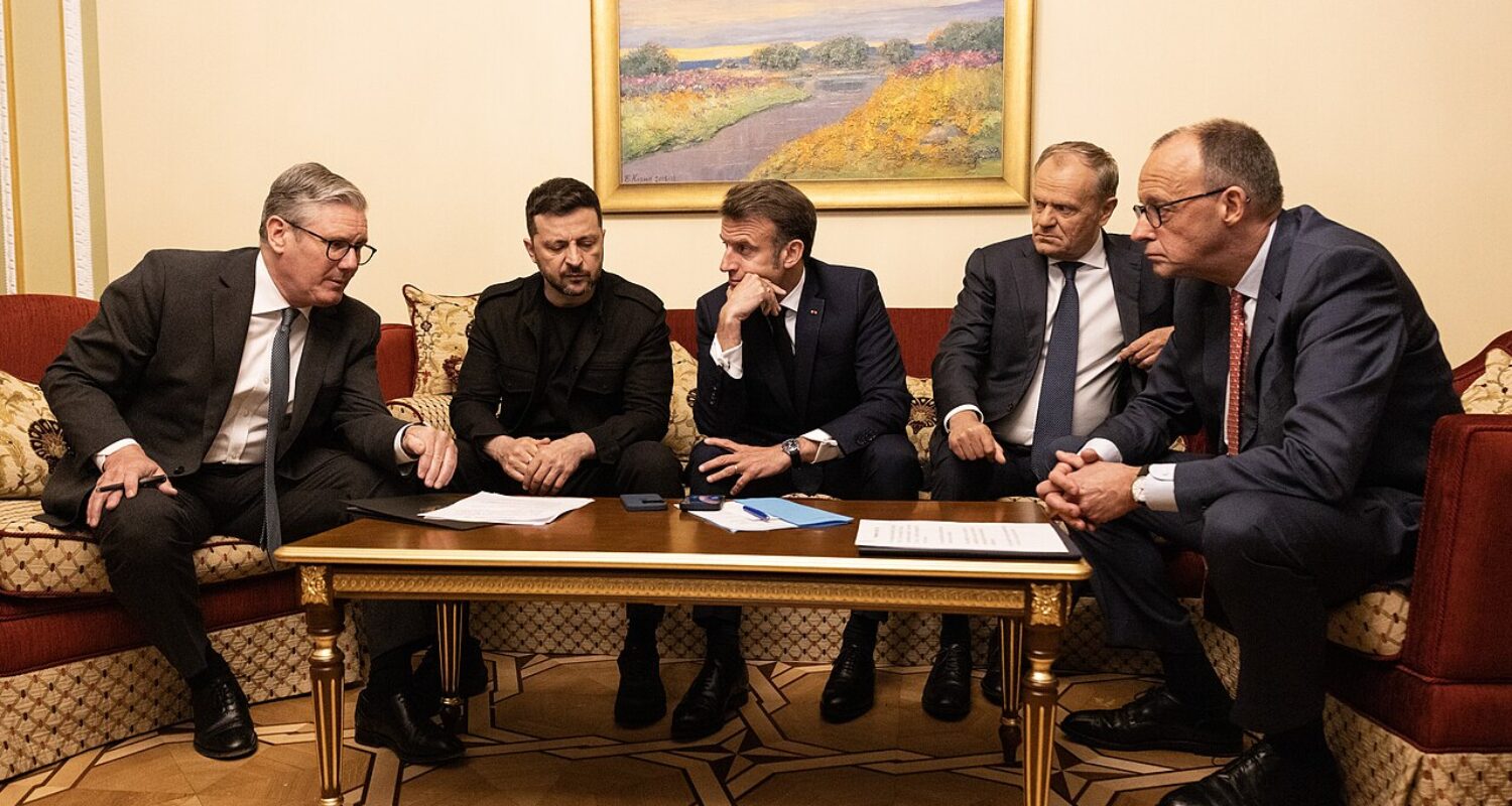 Krisen im Inland, Krisen im Ausland: Bundeskanzler Friedrich Merz im Mai mit europäischen Kollegen in der Ukraine.