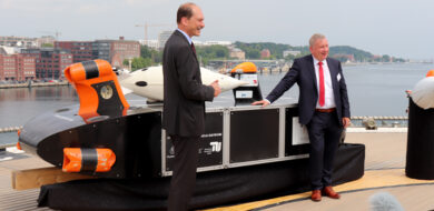 RWirtz NBrackmann am Demonstrator web