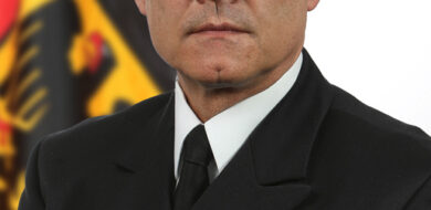 Truppenfahne Halbortrait