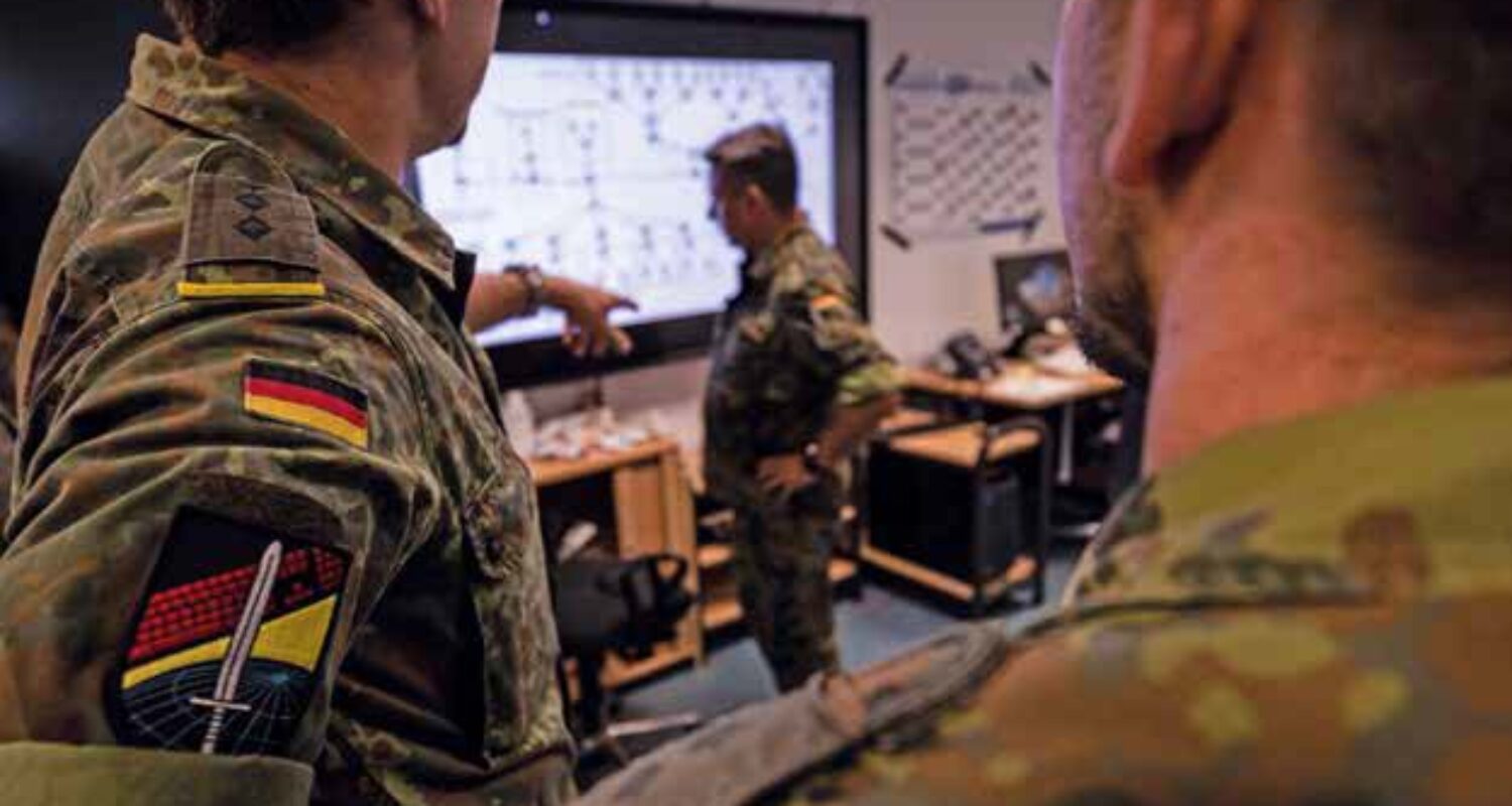 Fähigkeiten TSK CIR: Das Zentrum Cyber-Operationen ist die einzige Dienststelle in der Bundeswehr, die offensive Cyberoperationen durchführt. (Foto © Bw/Stefan Uj)