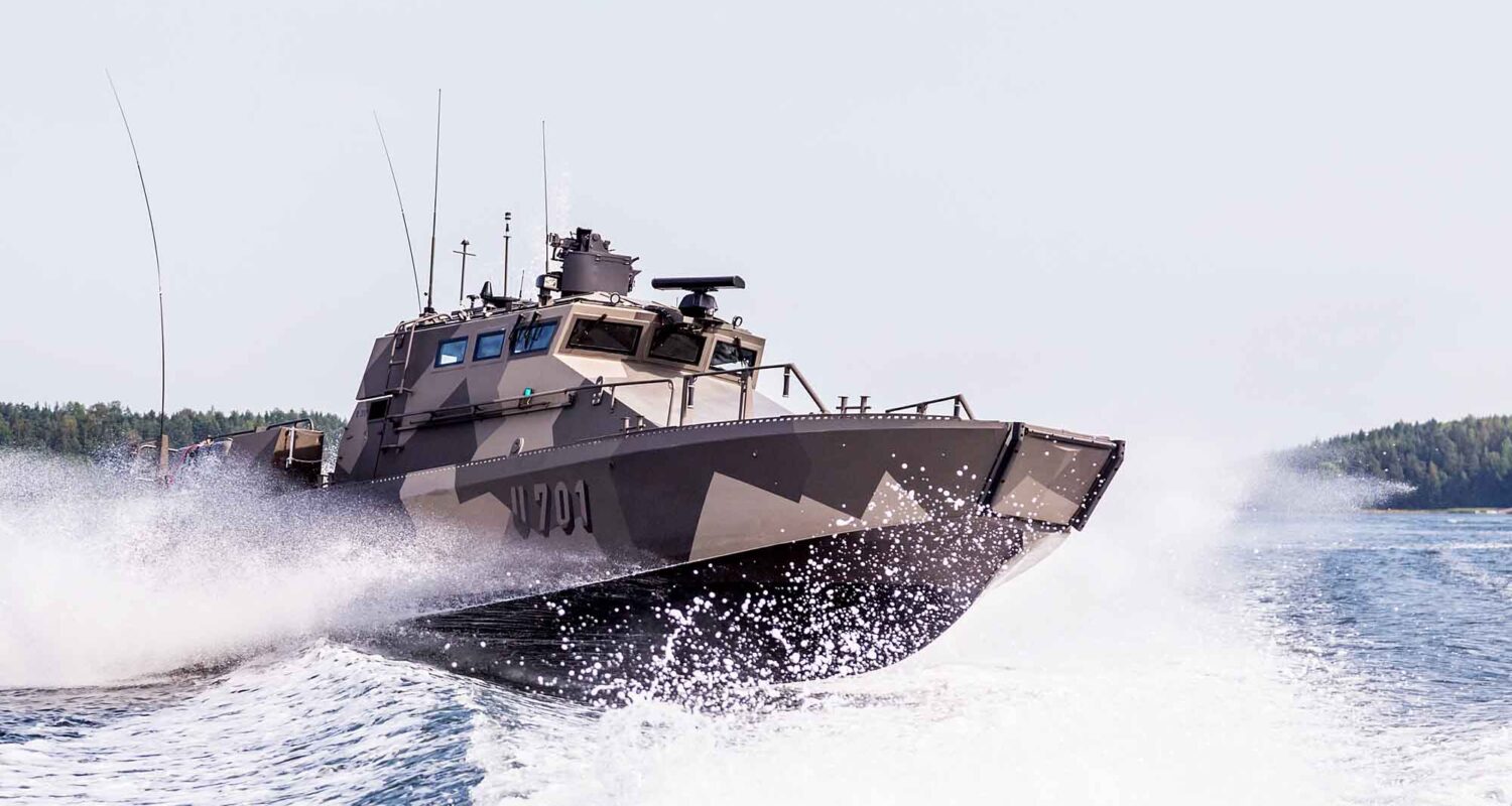 Das Mehrzweckkampfbooten des Typs Watercat M18 ist für hohe Operationsgeschwindigkeit in Küstengewässern und im küstennahen Raum ausgelegt. (© MarineAluTech)
